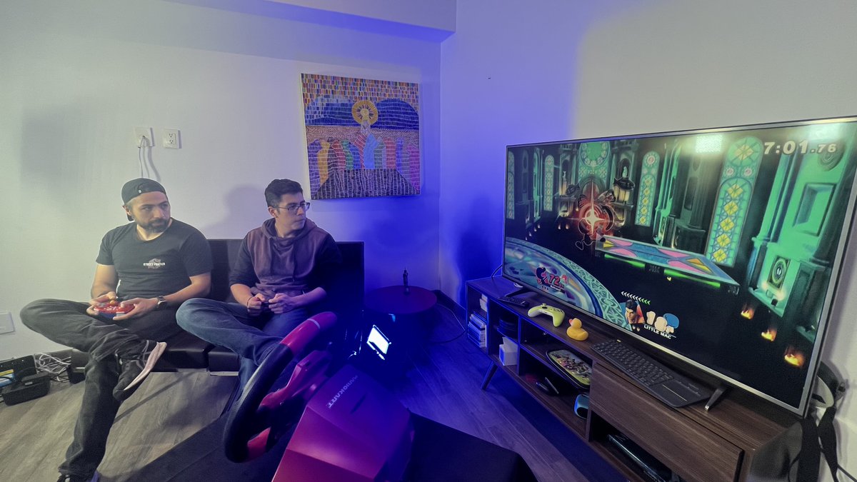 ViralcoStudio's tweet photo. The “Game Night” Show ha empezado con su capítulo número dos y esta vez el tema será ¿Comentarista o Caster? Y los invitados @BetrucciGG y @Drago_caster están preparando para la actividad principal y más sorpresas https://t.co/78JOnLQrGw https://t.co/3ED2OXceSn