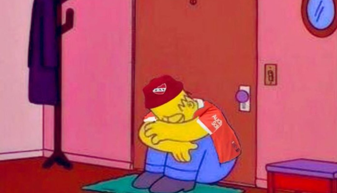 Lo destructivo que es a la psiquis este club hermano.

Estoy a nada de cruzar la calle sin mirar.