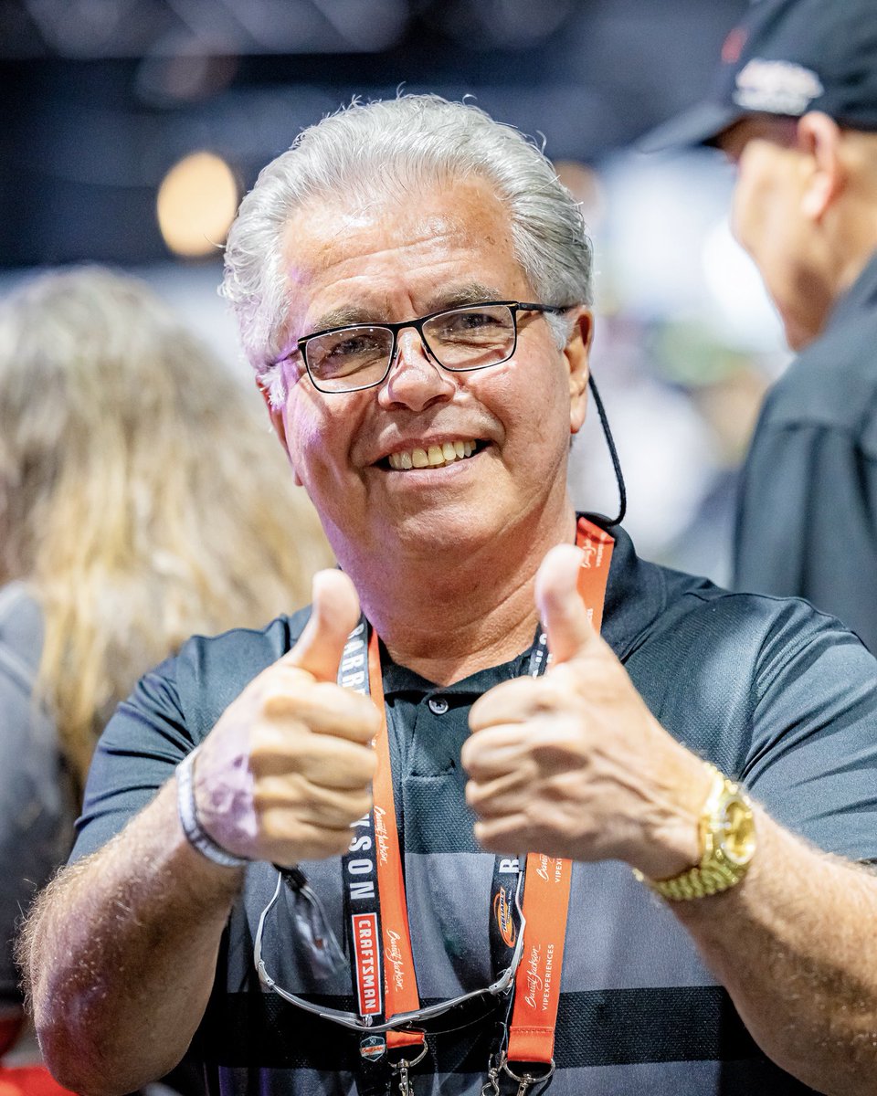 When we realize we’re back #OnLocation at #BarrettJacksonPalmBeach this weekend 👍☀️ 

Still time to get your official experience package here 🔗 onlocationexp.com/barrett-jackso…

#BarrettJackson | #OnlyWithOnLocation