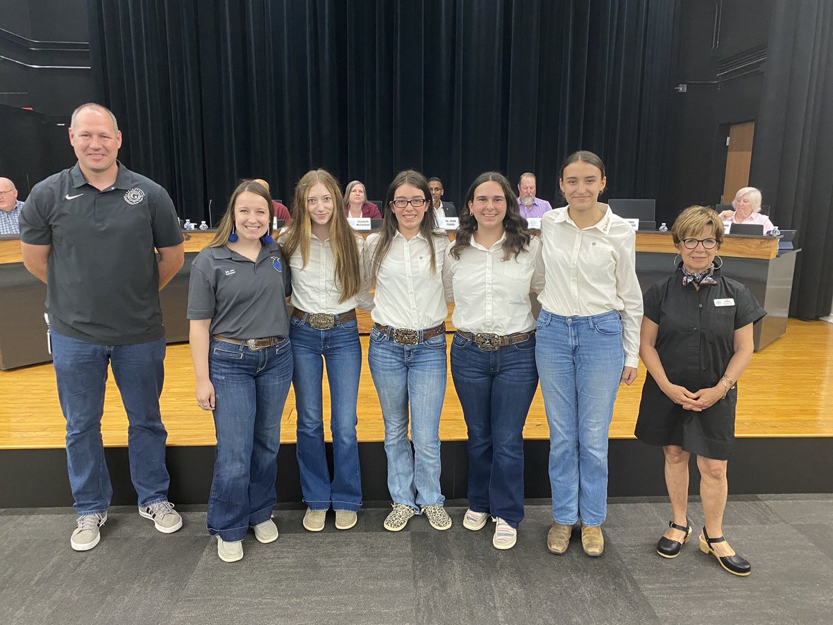 GeorgetownISD's tweet photo. The #GISDBoard recognized FFA Horse Judging Team state competitors from @GoergetownHS. Congratulations to: Alexa Kilmer, Reagan Roppolo, Carley Stutzriem and Allison Foster! https://t.co/aHrijOAlUq