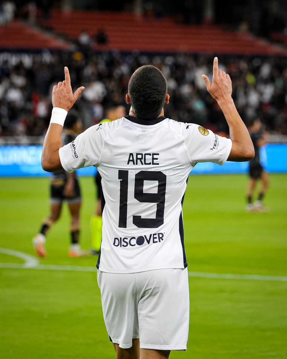 LDU_Oficial's tweet photo. Te quiero mucho, Para9ua 🇵🇾 https://t.co/0PcZU3llYG