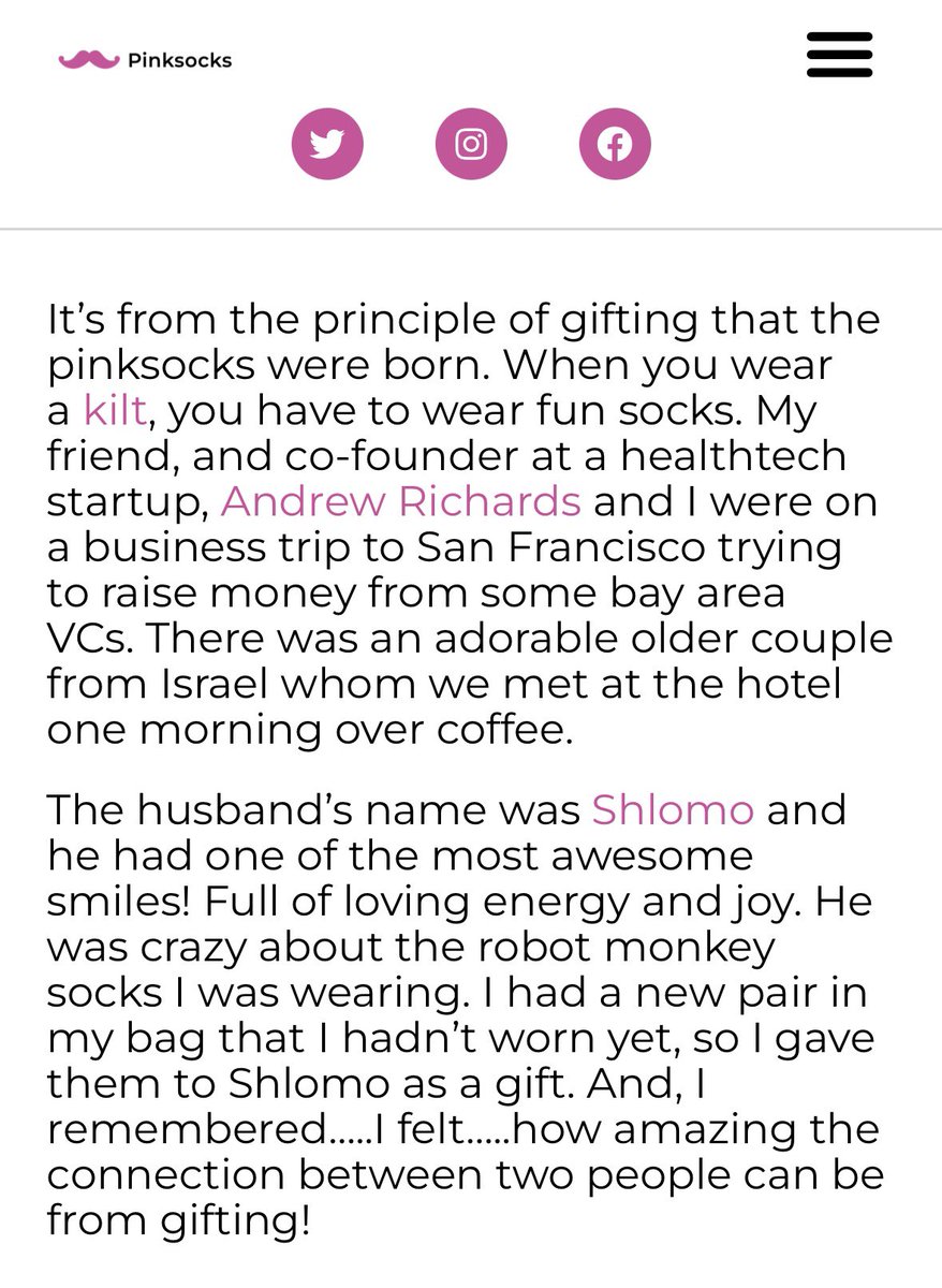 mind blown 🤯 that YOU have been gifting #pinksocks and creating smiles around the world for 9 years!!! 🎁🌍💖😊✨

i just found this pic of <a href="/andrewintech/">Andrew Richards 🇺🇦</a> &amp; Shlomo from back in 2015….2 months before we gifted the 1st pairs of pinksocks in chicago <a href="/HIMSS/">HIMSS</a>. 

🤔how did pinksocks