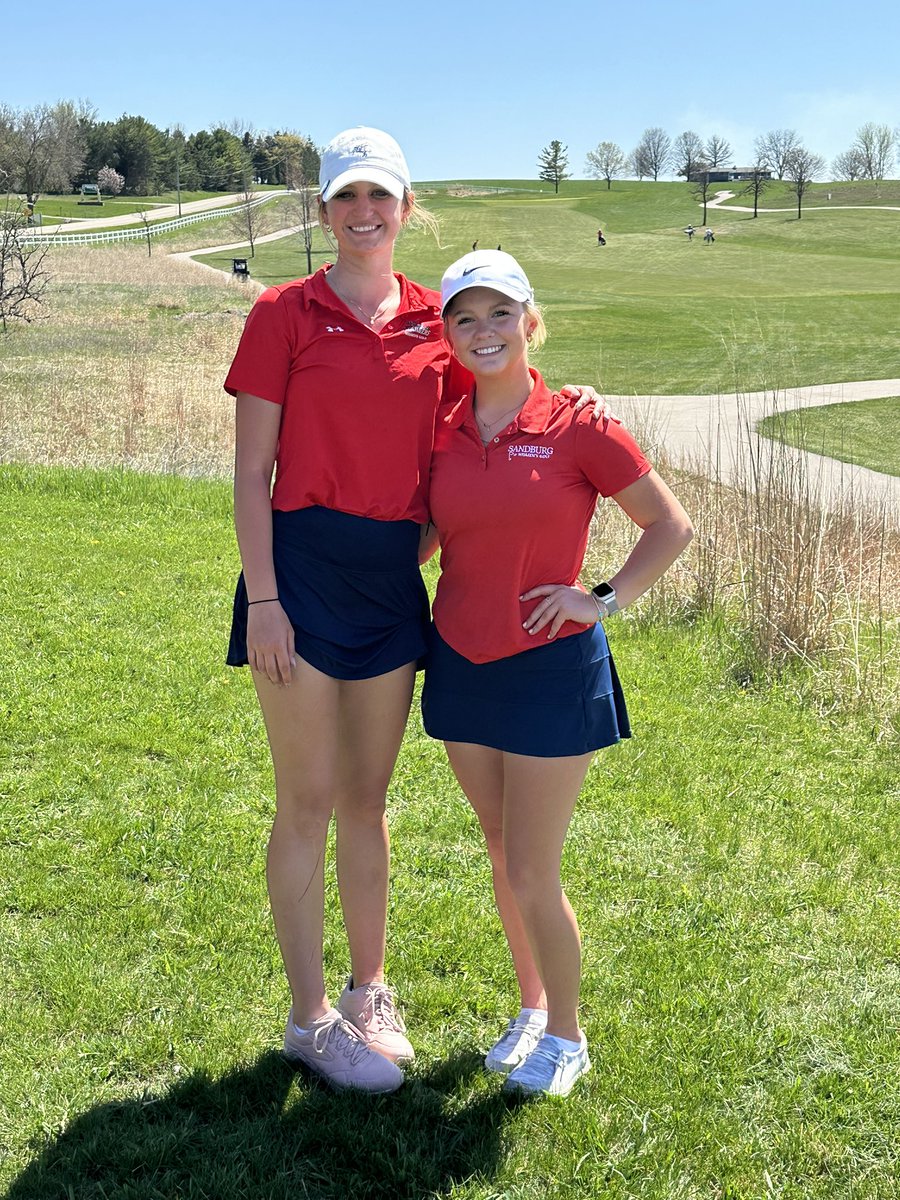 ghannam04's tweet photo. Region 4 tournament was a success! Solid team effort and we have a Region 4 Medalist! Congrats to Ellie Wasson!! Add a fourth place finish for Ava Hackman! Great job everyone!! https://t.co/MXXv1qBjAJ