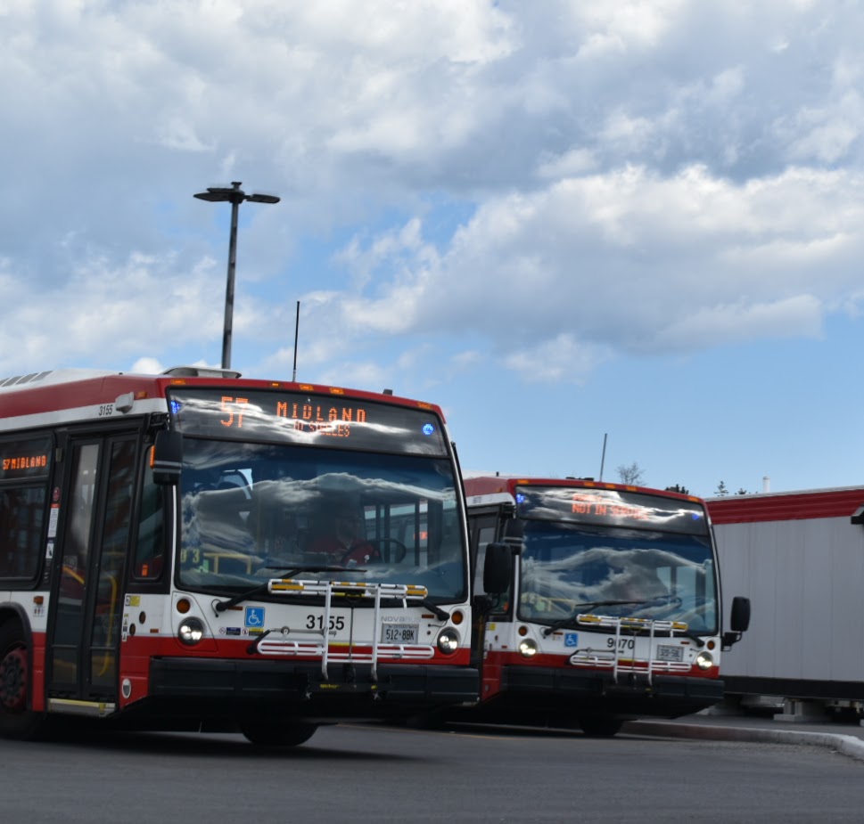 Abdullah_og's tweet photo. Another few shots of some #TTC buses from today. 
Shout out to the 25 operator for the cool pose. (He was fully stopped) https://t.co/W2c7fjcvdX