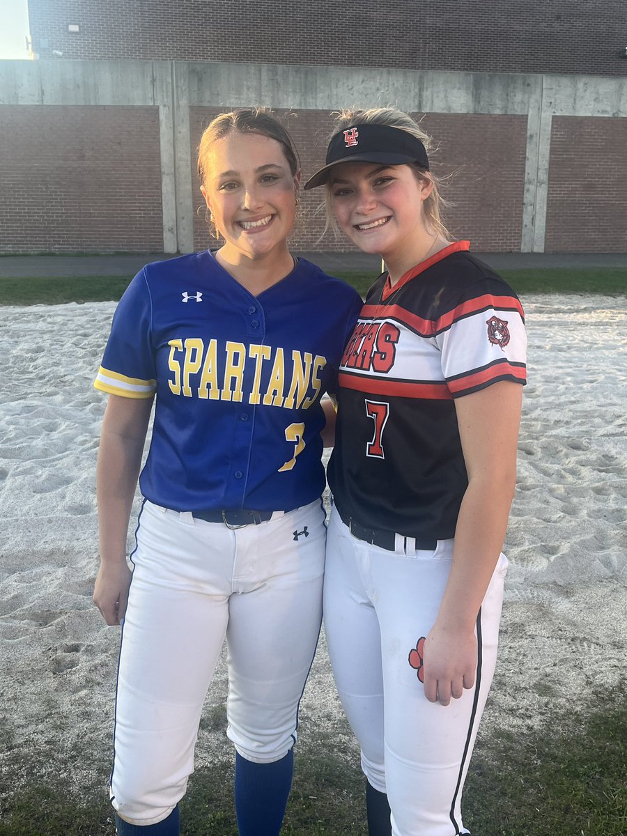 We love our Raider vs. Raider matchups! @Isabel_Hunter20 (Maine Endwell) took on @TaylorMcManus_ (Union Endicott)! 🔥🥎🔥