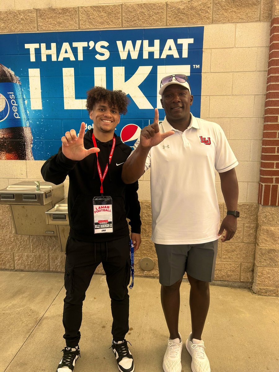 Third_1234's tweet photo. Had a great time @LamarFootball junior day. Thanks for the great hospitality and looking forward on being back🟥⬜️
@coachcordova @Coach_JoshM https://t.co/mkviJc3ti2