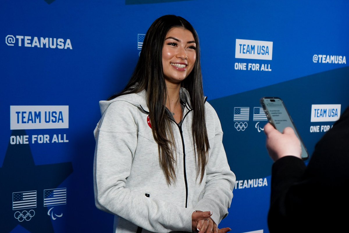 📍owning their moment Stories were shared & laughs were had at the @TeamUSA Media Summit!