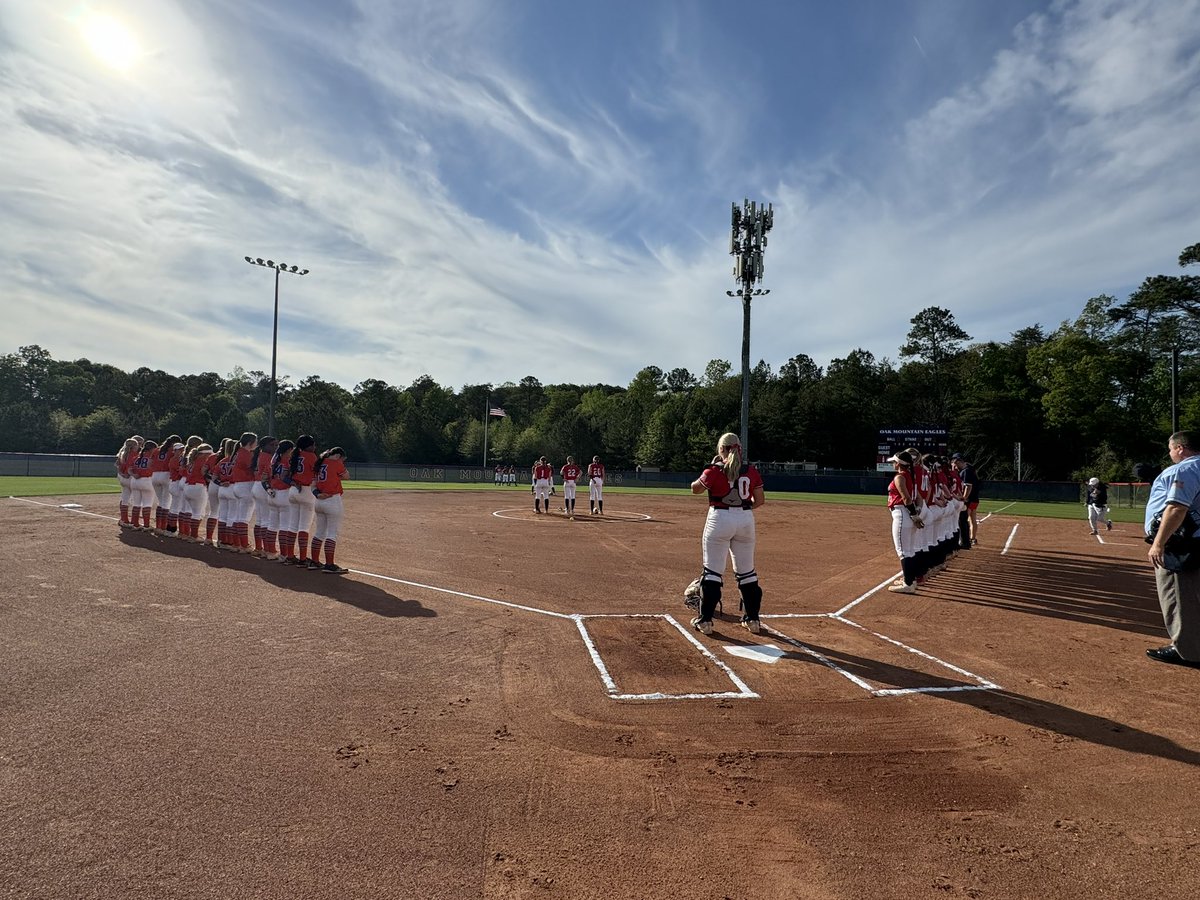 KyleParmley's tweet photo. A special night at @OMHS_SOFTBALL celebrating some seniors that I’ve gotten the privilege of knowing for…so long. 

Eagles win big over Chilton County! https://t.co/AOO9oHVx6Q