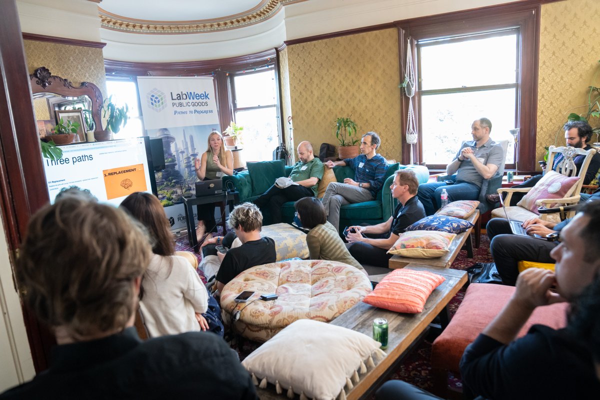 foresightinst's tweet image. Thank you to our speakers @bettslacroix, @AmitDeshwar, @AaronLongevity, and many others for their presentations at our Longevity mini-workshop. Special thanks to @protocollabs for being such a great co-host! 

#LabWeekPG