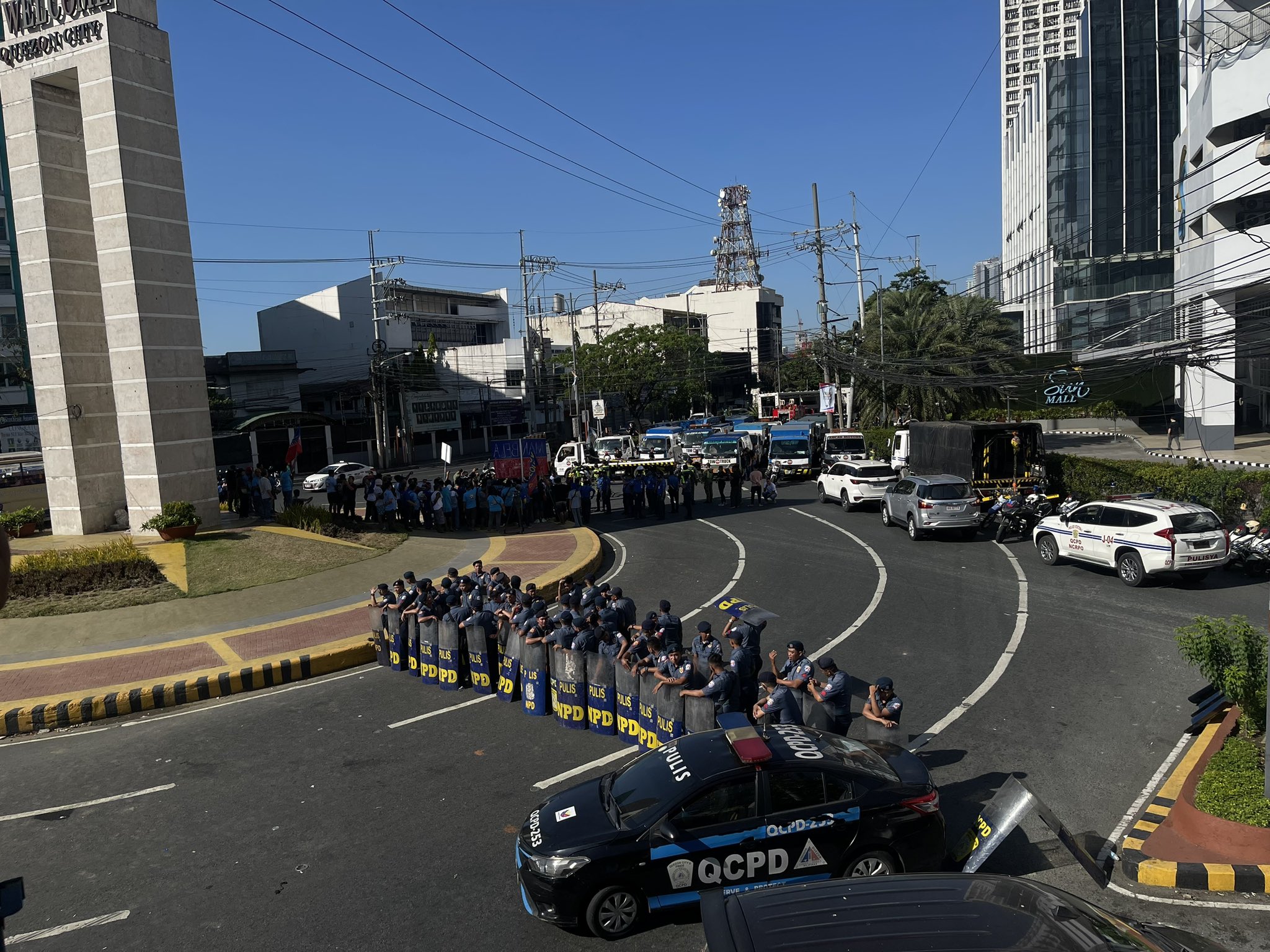 Qcpd Quezon City Police Logo 91 Quezon City Police Department Stock Photos,