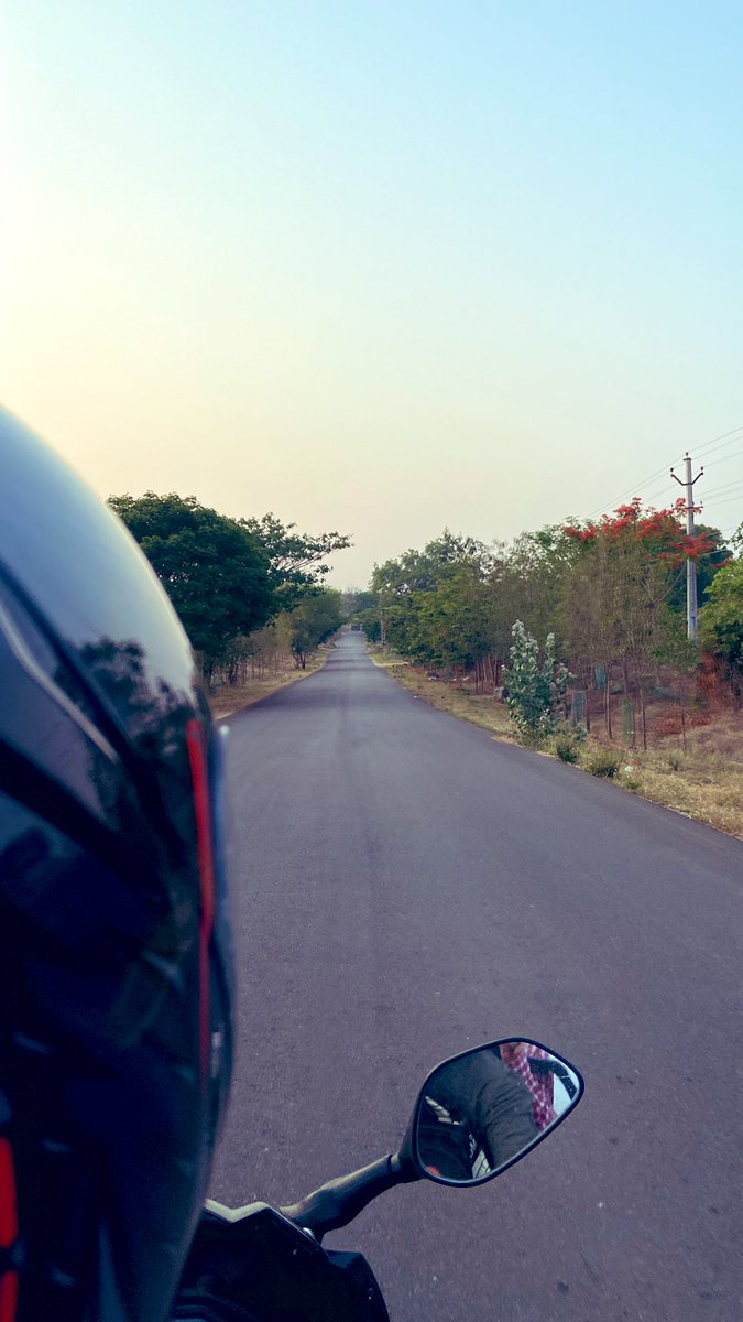 hari_kante's tweet photo. Perks of early morning ride https://t.co/l9RqPwVNy0