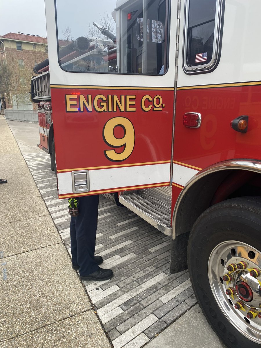 #DCsBravest from Engine 9 recently visited Marie Reed Elementary School to help students learn more about their engine, fire safety and prevention, and life as a firefighter. Thanks for inviting us to be a part of your day and for being #DCFireSafe.