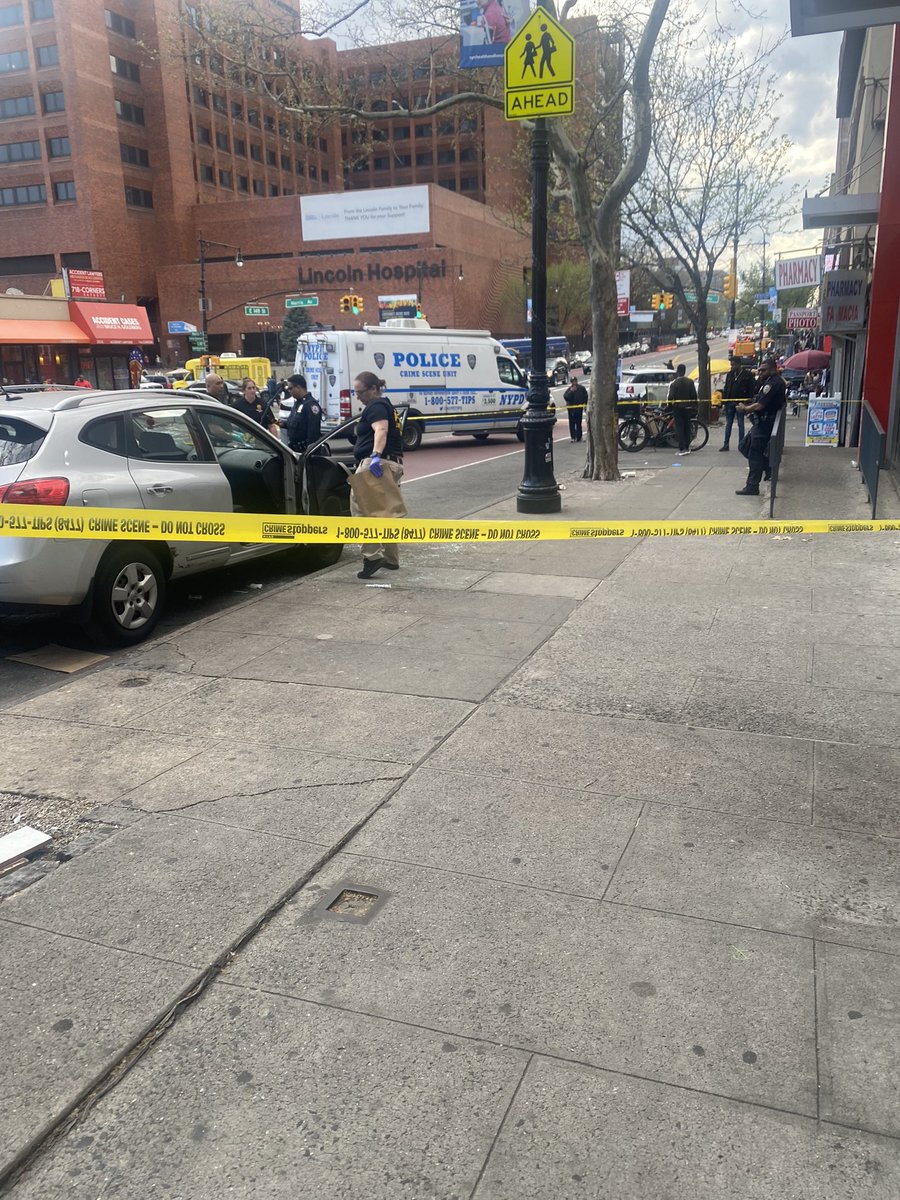 The blood shed continues throughout our City! Too many illegal guns out there! We need a divine intervention! @NYCMayor @NYCCouncil @NYPDPBBronx @ABC7NY @CBSNewYork @NBCNewYork @News12BX