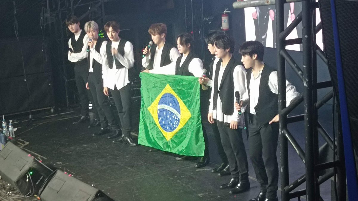 baemingirl's tweet image. 💛🎳 🌾✨