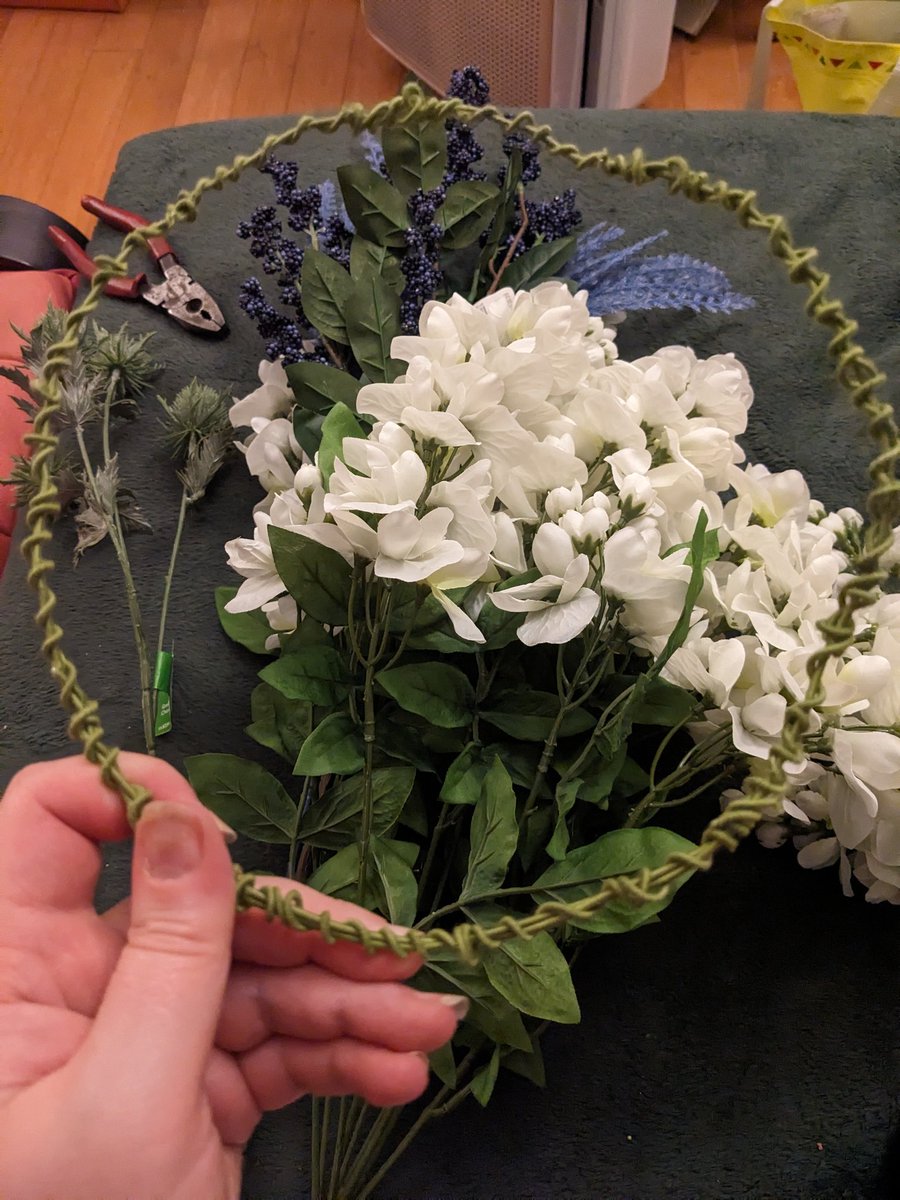 Making a new flower crown before C2E2. #JustFannibalThings