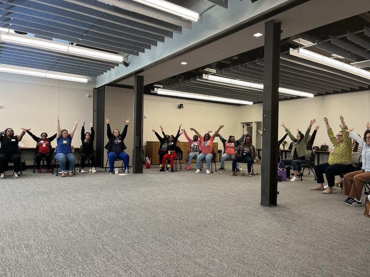 ebonycartermd's tweet photo. We're refreshed, renewed, and ready to get back to work after EleVATE Booster training '24 @MoFoundHealth. Beyond grateful for amazing patients-turned-partners, facilitators @AffiniaHealth @BarnesJewish @UHKCMO, &amp; staff @STL_IHN @WashU_OBGYN &amp; @UNCOBGYN #BlackMaternalHealthWeek https://t.co/b1HLe6U1ER