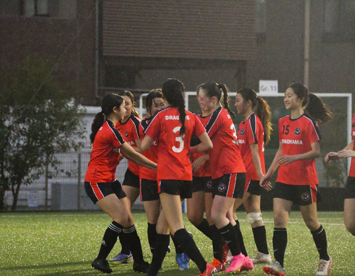 Yokohama International School tweet media