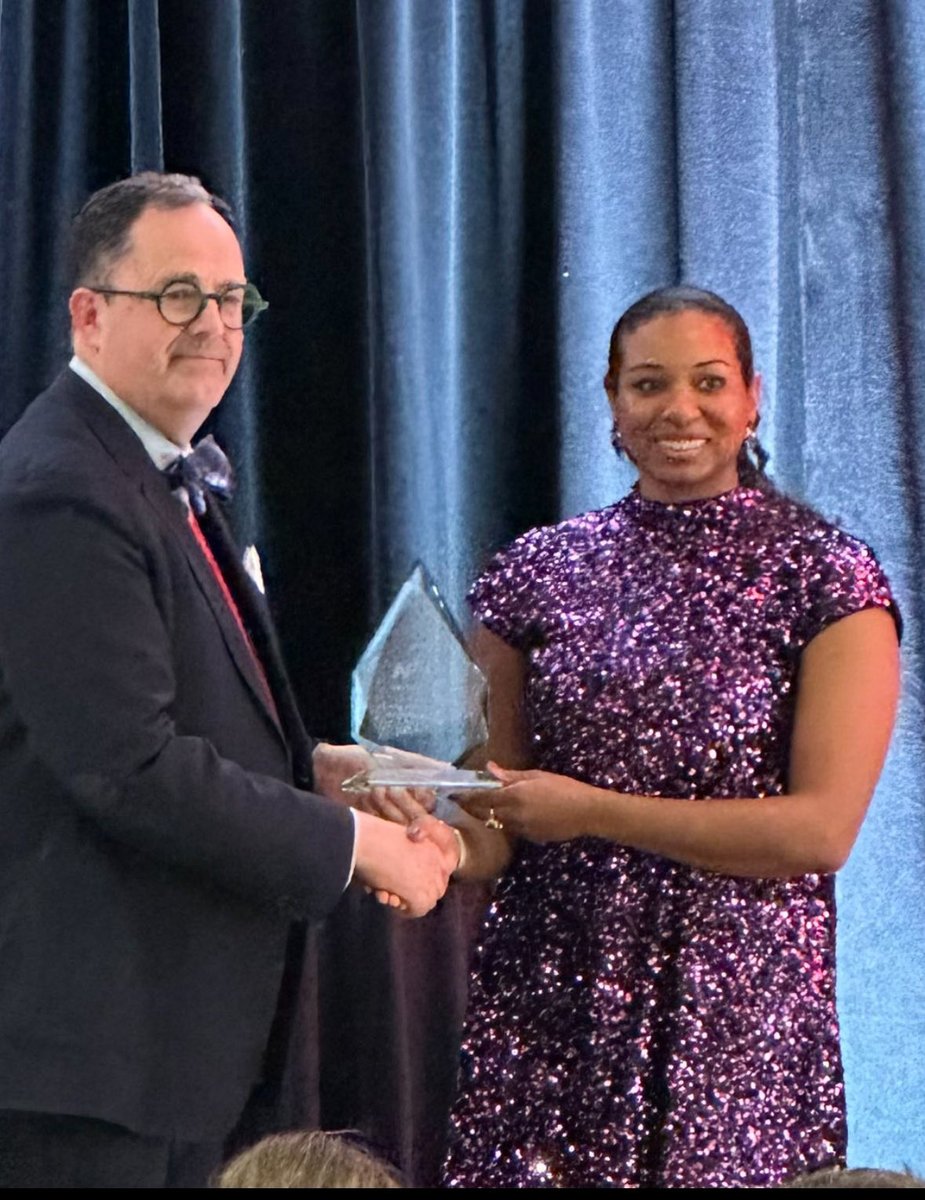 Congratulations to Dr. Hadal El-Hadi the founder of Black Physicians of Canada 😍A visionary, through a lived experience is changing the world. I am so proud of her. There is no limit to your success. You have so much to give. Huge salutations from your folks ⁦⁦<a href="/BPC/">Bernardo</a>