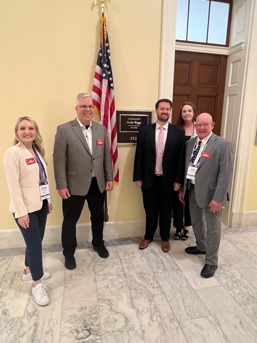 Thank you very much to @RepAndyBiggsAZ Staff for taking the time to meet with the Cleaning Industry during our Clean Advocacy Week last week #CAS2024 - we appreciate the engagement and discussion! @ISSAworldwide @Brady_PLUS @WAXIEbuzz