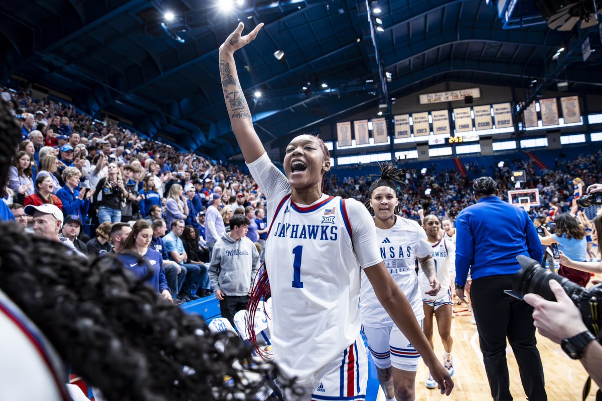 KUAthletics's tweet photo. Drafted.

With the 19th pick, Taiyanna Jackson heads to the @ConnecticutSun 🔥

#RockChalk x @WNBA https://t.co/rw7ZIuhC1G