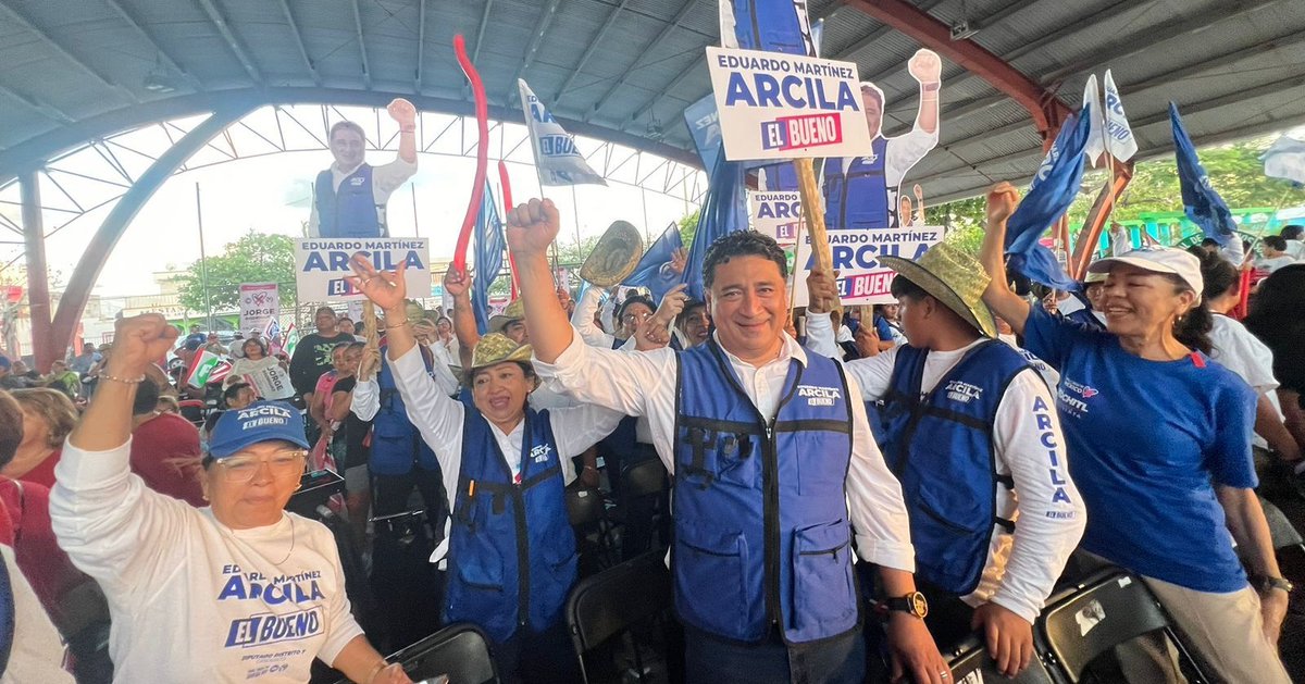 edumarci's tweet photo. Acompañamos al candidato a Presidente Mpal de Benito Juárez por la Coalición #FuerzaYCorazónXQRoo, @jorgeRMCancun, en su arranque de campaña, coincidimos en un mismo objetivo, vamos a recuperar el paraíso perdido para los cancunenses #LaLuchaYaEmpezó #CancunMereceCalidadDeVida https://t.co/RP43RBrEhR