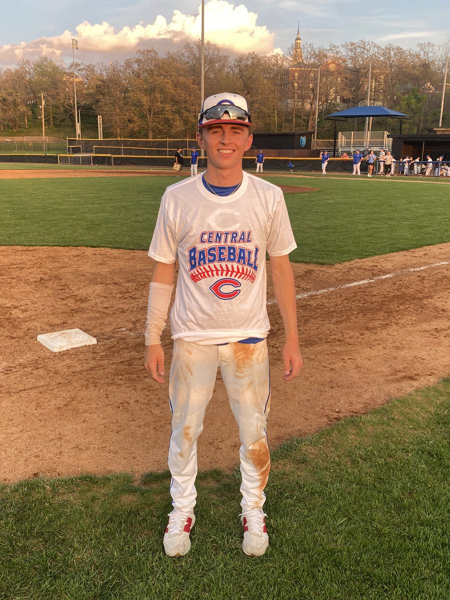 MCHS_Baseball's tweet photo. MCHS 10- EC 0, @willrich424 is the Destination Athlete player of the game. #OneTribe https://t.co/zLQXEzfRGg