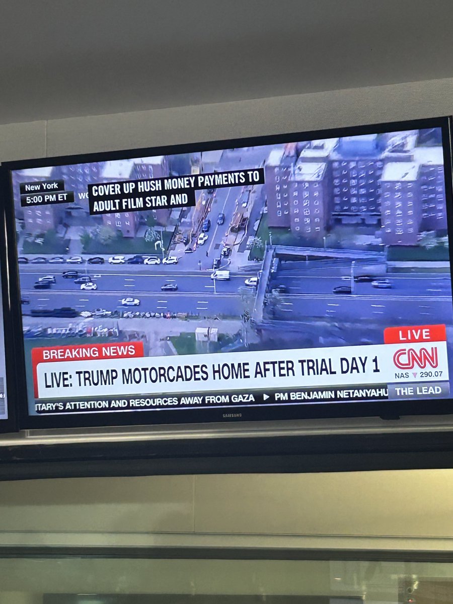 No, ⁦@CNN⁩. Just cut it out.