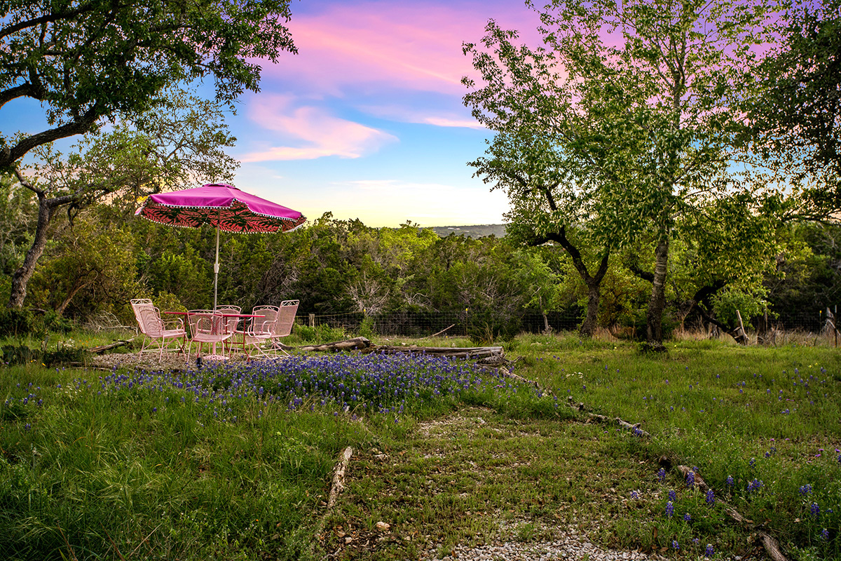 FEATURED LISTING | 5801 W Fitzhugh Rd, Dripping Springs, TX 78620 | 3 bed, 2 bath | 1,970 sqft This home offers plenty of outdoor space to enjoy Hill Country views! Presented at $750,000. Contact Lauren Clark | 512-569-8480 More details: bit.ly/49xEzNH #MagnoliaRealty