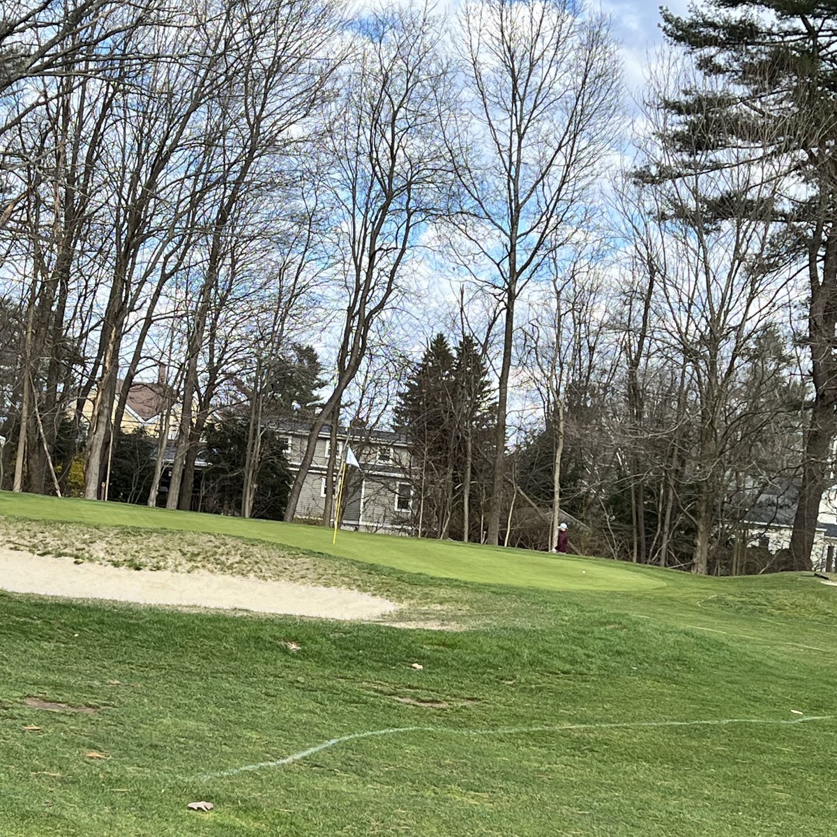 Doesn’t suck to be out on the golf course right now.