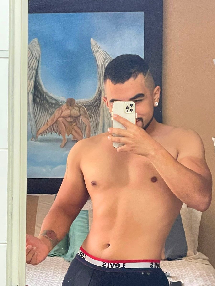 AndresValero707's tweet photo. @mansdelicia @MaleBoys78 @SoParaDivulgar @sabordmacho @AdoradorPaus https://t.co/YDKB4sILT3