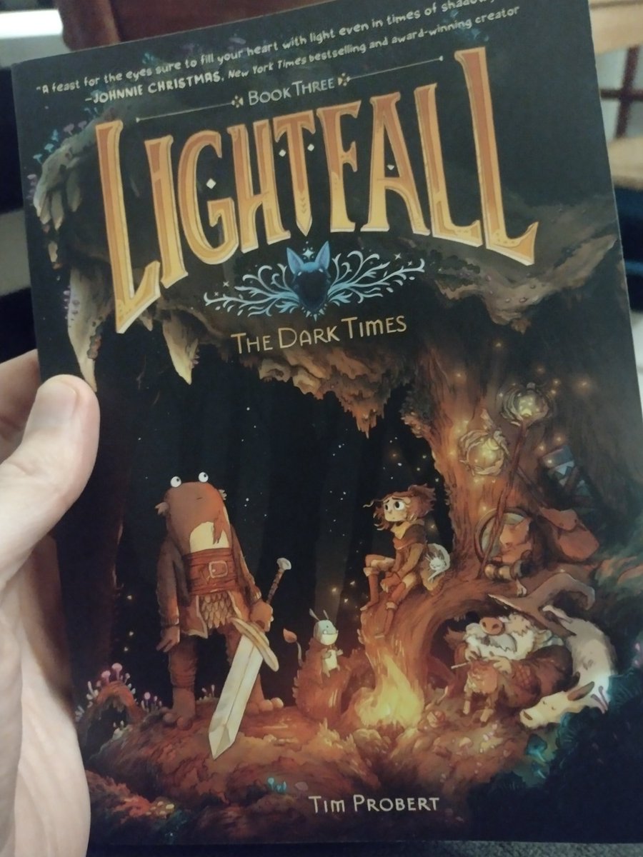 Finally arrived and Lightfall: The Dark Times by @tim_probert is truly exceptional (maybe my favourite so far - a bit Empire Strikes Back). The art, as always is stunning and the character development is a joy. But the world building is just something else - LOVE IT! BUY IT!