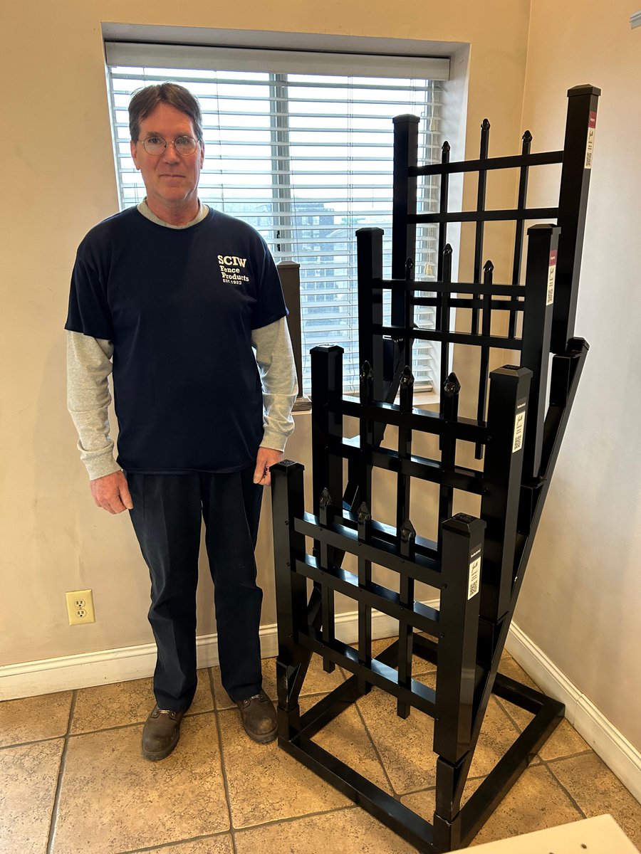 JerithFence's tweet photo. Have you seen the NEW hand-carry sample display stands yet? These sleek and portable stands are perfect for showcasing multiple Jerith offerings without taking up space! https://t.co/fGP6H42ugy