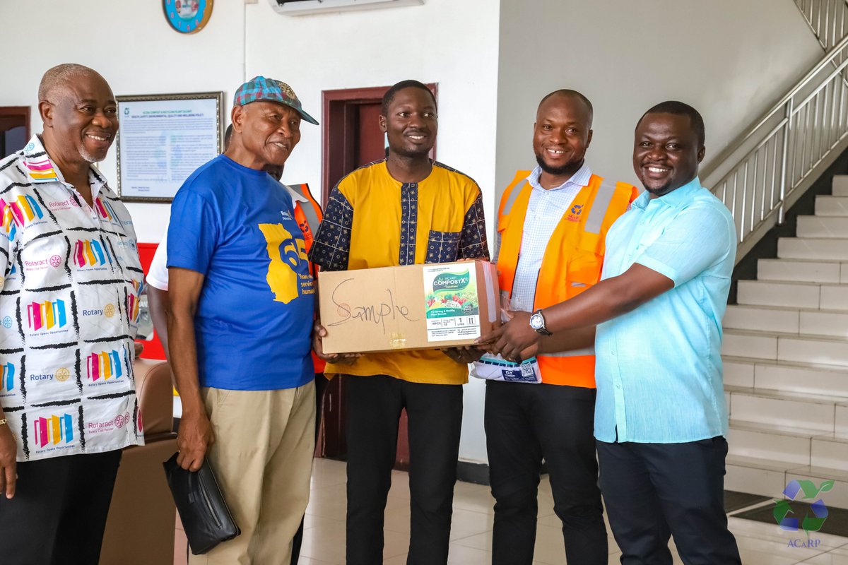 Today, We had a great time showing the Rotary Club of Accra around our composting and recycling plant. Together, we talked about how to make the environment cleaner and greener. It was awesome to share ideas and work together.
#ACARP #RotaryVisit  #SustainabilityJourney #Waste