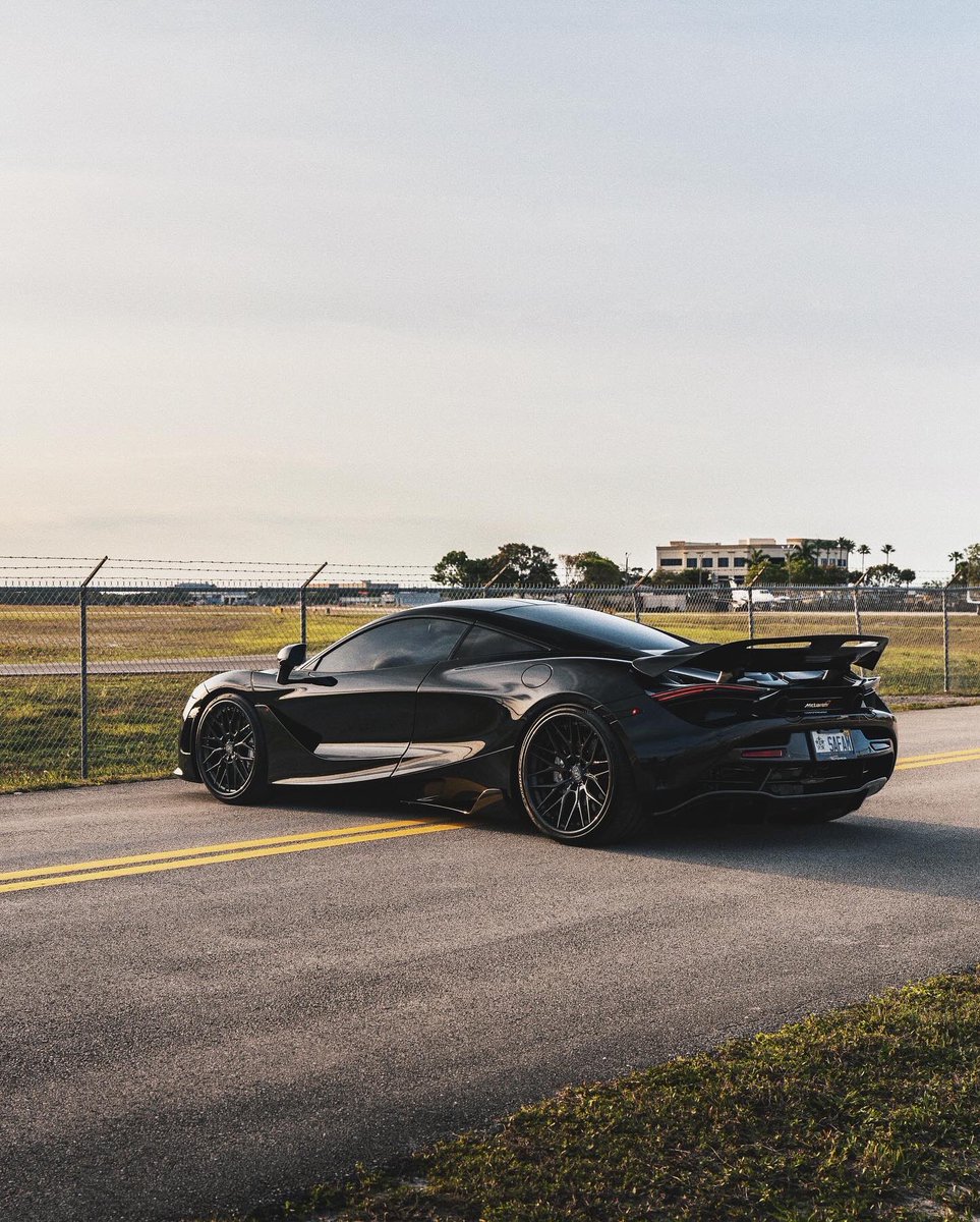 New work. Murdered out 720S Mclaren. Carbon Fiber Wheels.