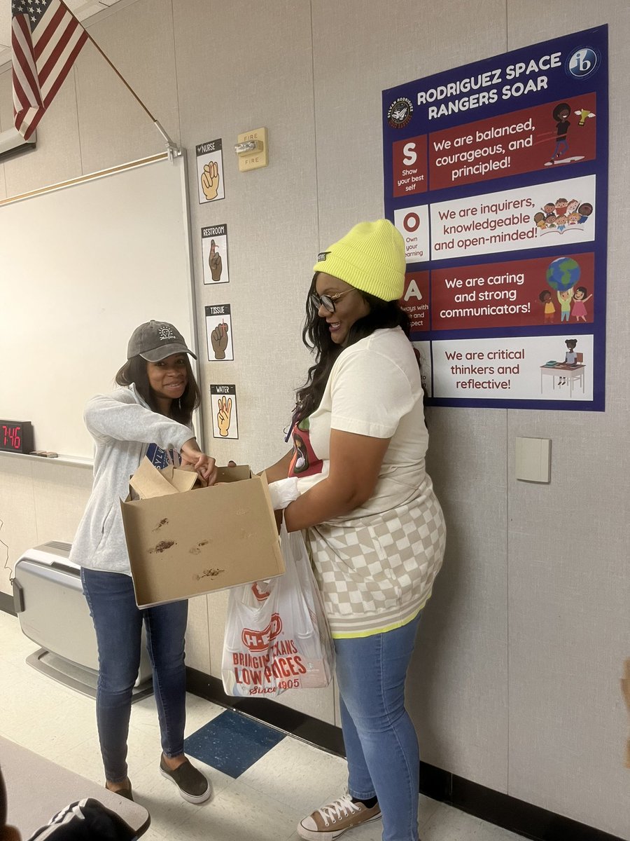 ShanaeHampton_'s tweet photo. Today the kinder team surprised 3rd grade with coffee and donuts to kick off STAAR week! Let’s Goooooo!⭐️🤩 https://t.co/i6r69g8RHu