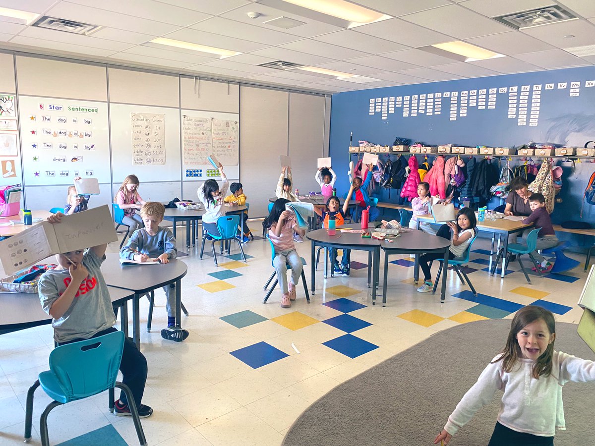 Ashley Ostrom tweet media