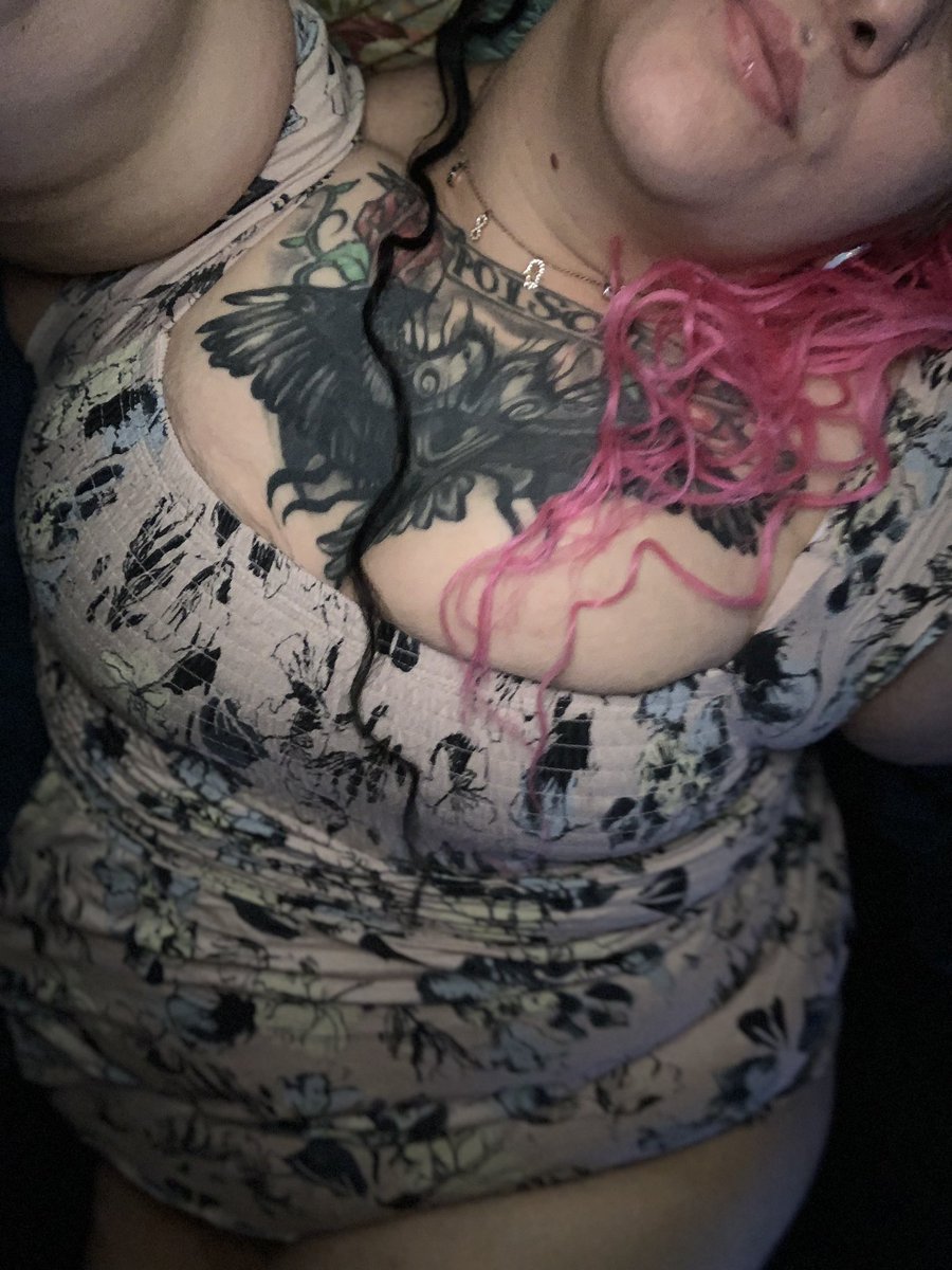 Who really be about that life and send silent sends or wanna buy nudes or feet pics??

Juniperlov3 on PayPal or Cashapp or message me and I’ll send a square link and you can’t right it off as a donation on your taxes 🥺🥺

Paypigs cashapp PayPal fetlife findom femdom