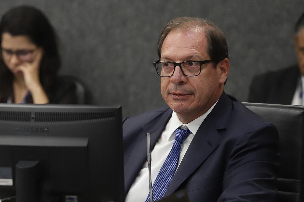 “Cash back”: Salomão expõe o escandaloso esquema de “recirculação de valores” criado pela Lava Jato jornalggn.com.br/noticia/cash-b…