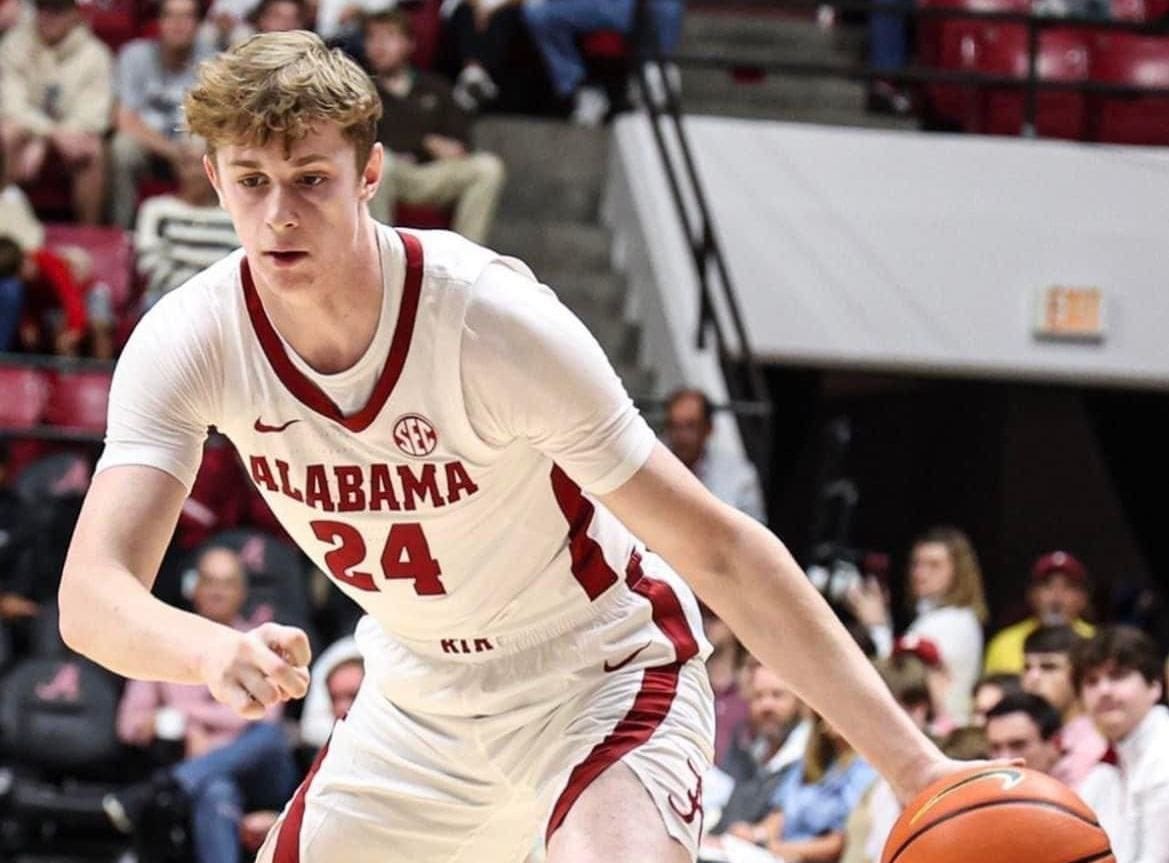 Alabama freshman Sam Walters is entering the transfer portal, per @TiptonEdits. The 6’10” forward appeared in 37 games, averaging 5.4 points, and 2.4 rebounds. Shot 39% from 3 (39/99).