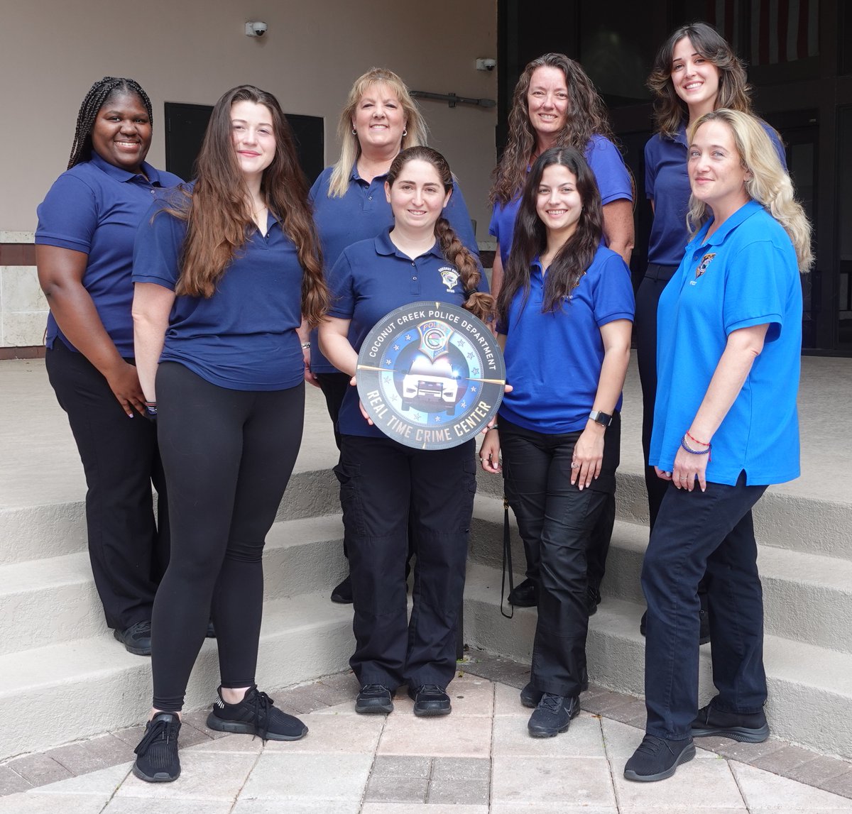 CoconutCreekPD's tweet photo. It's #NationalPublicSafetyTelecommunicatorsWeek. Our own #RealTimeCrimeCenter operators, & dispatchers over at Coral Springs, are valuable teammates of all of our officers & work hard to serve our city. It's an honor to recognize them for their #dedication & #industriousness. https://t.co/EjIb4JpAit