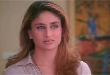 pankajandhopia's tweet photo. Kareena's acting in 'Aitraz' was on another level. Her grace in the movie made it a beautiful drama to watch. Kareena will be Queen of Bollywood forever 💕

#KareenaKapoor
#KareenaKapoorKhan
#Kareena #Crew
#CrewInCinemas #CrewMakesHistory
#Talatum #Aitraz https://t.co/NV37oY003s