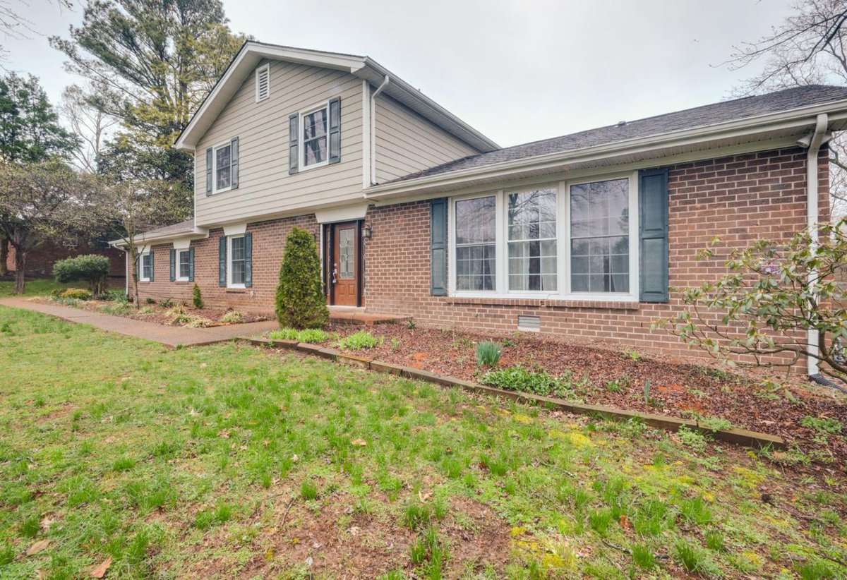 Crye-Leike Real Estate Services tweet media