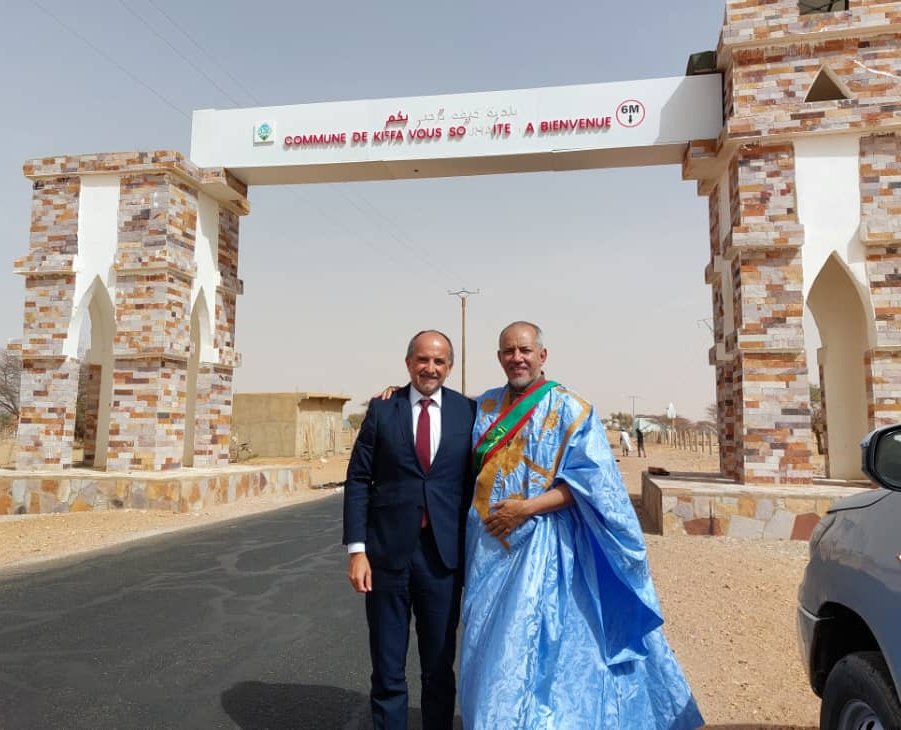 GarciaA35269176's tweet photo. شكرا جزيلا لسيد عمدة كيفة السيد جمال ولد كبود ! 
Un grand merci à M.le Maire de #Kiffa , M. Jemal Ould Keboud pour son accueil à l'occasion de ma première visite dans la province de l'#Assaba.
#Mauritanie https://t.co/vOVeopm05L