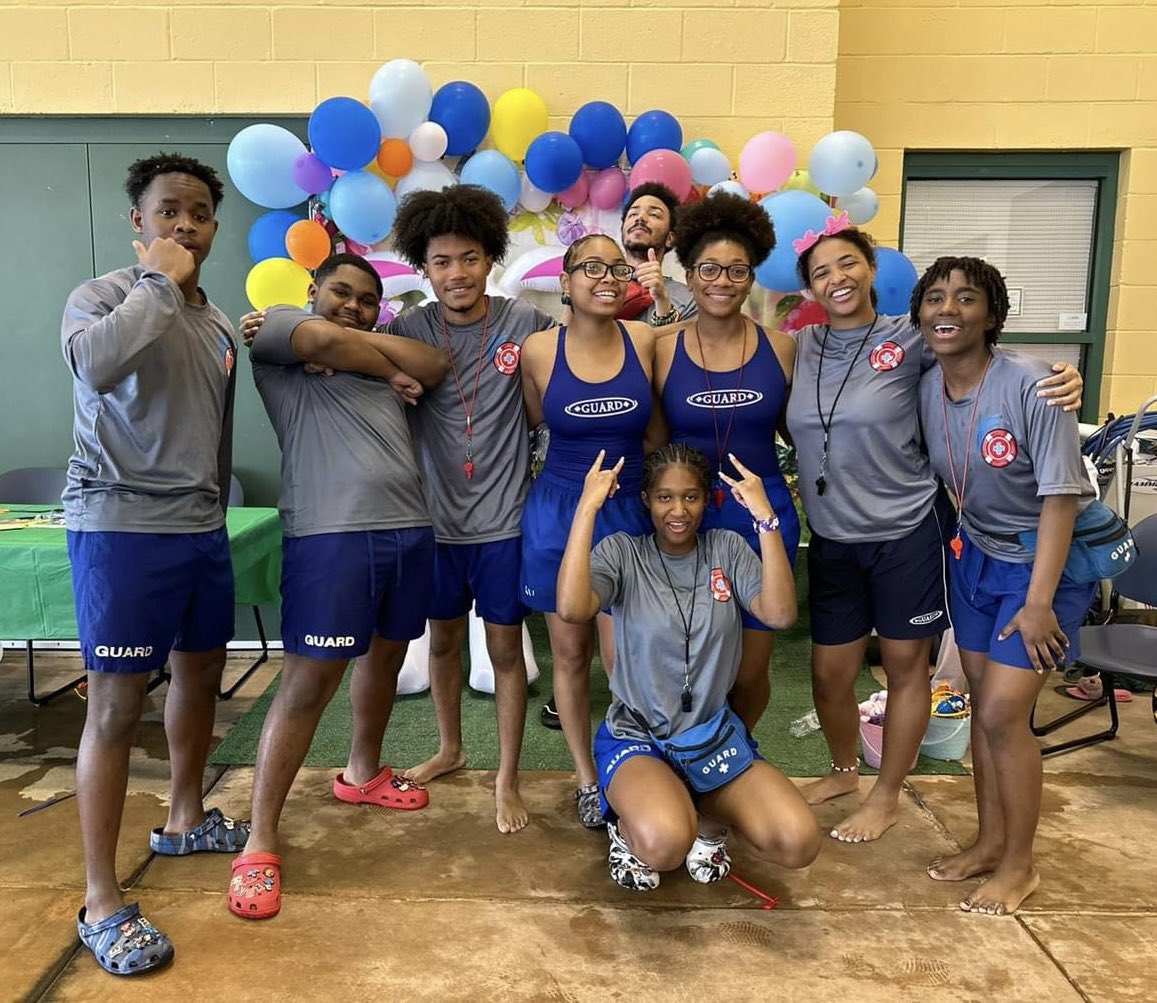 MEM_Parks's tweet photo. NOW HIRING: Lifeguards! 🛟
Do you know a teen looking for a summer job? ☀️ Our lifeguard positions are open to applicants ages 15 and older! Join our Aquatics Department this summer and learn more at the link below! 💦
https://t.co/T91RA7MGRz
#memphisparks #bestingreen https://t.co/IFc7KJjbyW