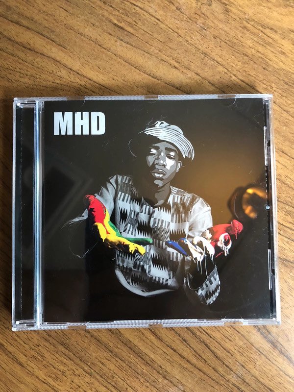 MHDOfficiel's tweet photo. 8 YEARS 🎂 #AfroTrap https://t.co/1DHv189jcP