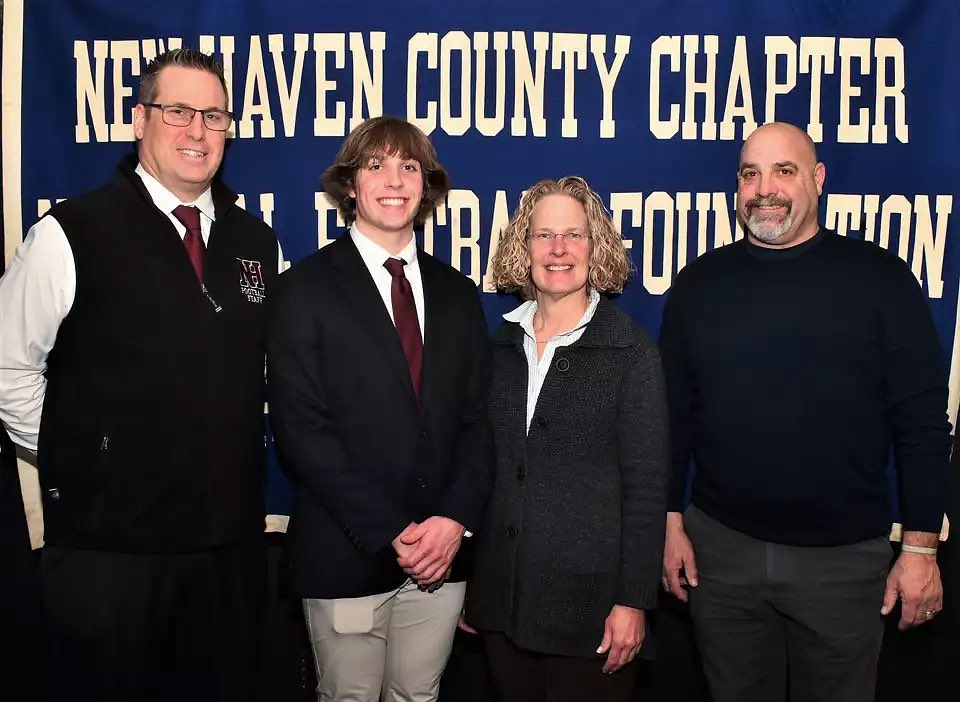 Congratulations to Adam Pandolfi on being named the Casey-O’Brien New Haven County Chapter of the National Football Foundation and College Hall of Fame Scholar Athlete for North Haven High School!

#thisis𝙽𝙷football | #cthsfb