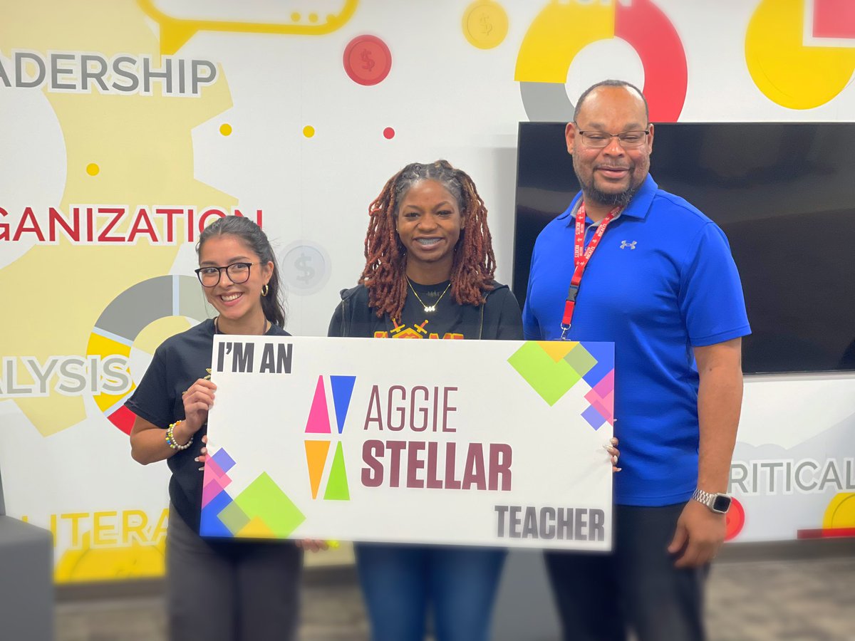 3 outstanding SLA teachers will participate in STEM-focused professional development at Texas A&M University this summer. Congratulations to Mr. Hinton, Ms. Lugo, and Ms. McCoy! We are so proud of your hard work!