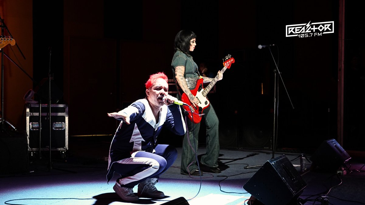 Reactor105's tweet image. Vaya presentación que los @abominablezoficial ofrecieron la semana pasada en el estudio A del @grupo_imer. Se puso buenísimo 🕺🏼🎸

📸: Jaime López