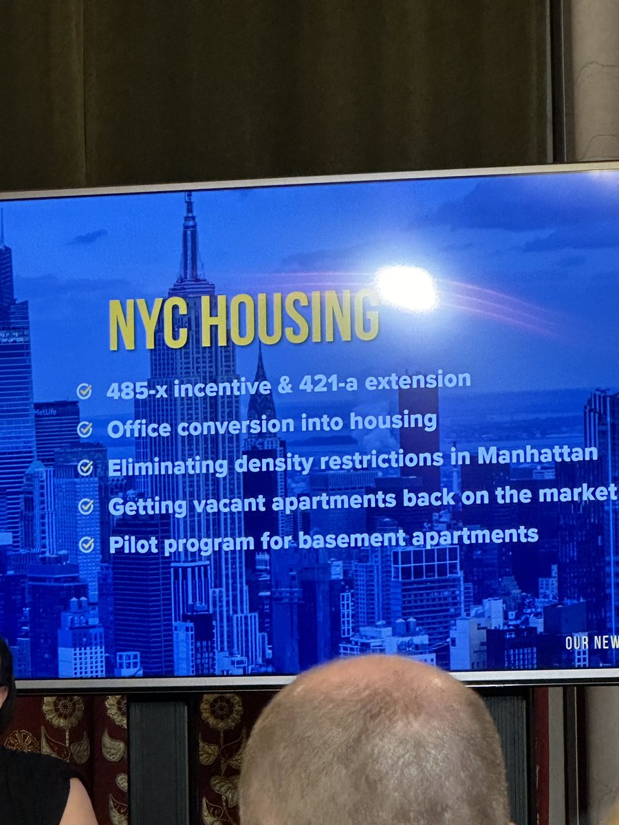 @GovKathyHochul She gives credit to @CarlHeastie & @AndreaSCousins for helping her get to a deal. “New York City is getting the local control it’s been asking for to unlock new housing growth,” says previous 421a projects get extension to 2031 and also tax incentive replacement.