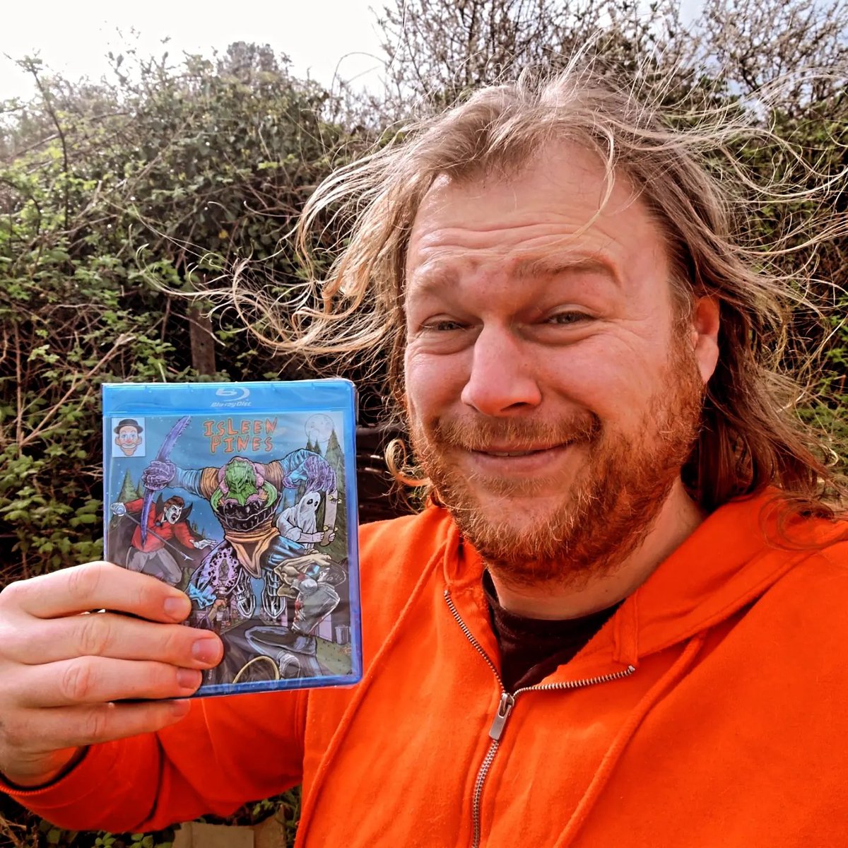 KingBippy's tweet photo. I just got my #bluray copy of Islleen Pines. If you like #indie #scifi #horrormovies with awesome practical #specialeffects check it out! Killer soundtrack featuring @8BitBanjo song The Boys of the Hill. Written/ directed by Alexys Paonessa &amp; @FlickFanatics #movies https://t.co/Fv2bpDACq8